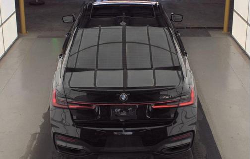 2020 BMW 740 740i