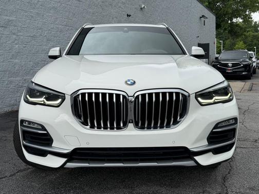 Alpine White 2021 BMW X5 sDrive40i