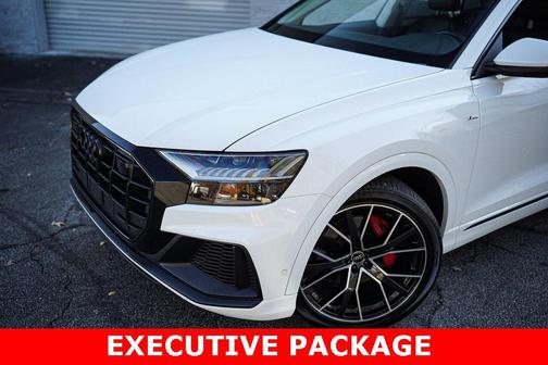 2023 Audi Q8 55 Premium Plus