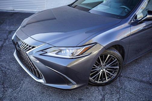 2023 Lexus ES 350 Base