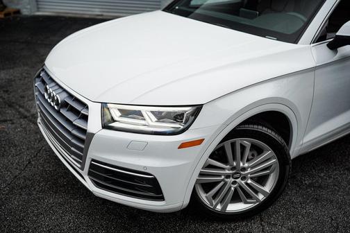 2019 Audi Q5 2.0T Premium Plus