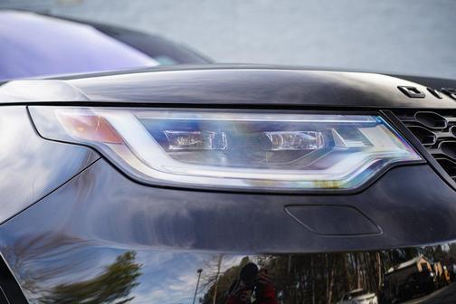 2023 Land Rover Discovery P300 S R-Dynamic