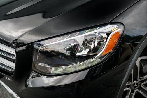 2019 Mercedes-Benz GLC 300 Base