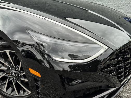 2020 Hyundai SONATA Limited