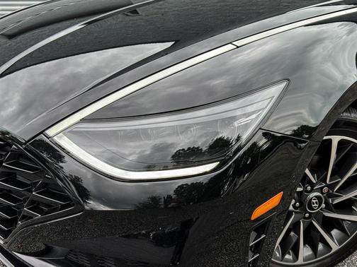 2020 Hyundai SONATA Limited