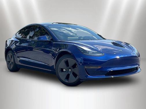 Deep Blue Metallic 2023 Tesla Model 3 Standard Range