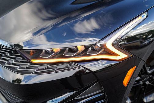 Ebony Black 2024 Kia K5 GT-Line