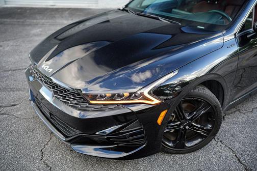 Ebony Black 2024 Kia K5 GT-Line