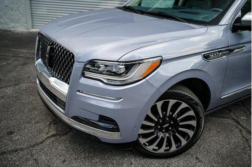 2024 Lincoln Navigator Black Label