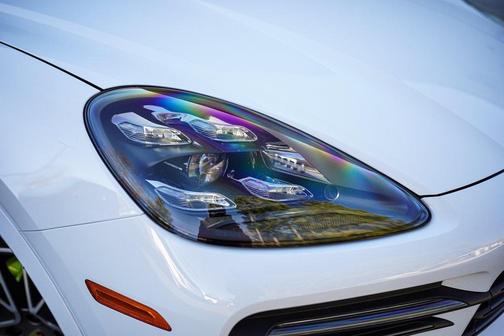 2023 Porsche Cayenne Platinum Edition