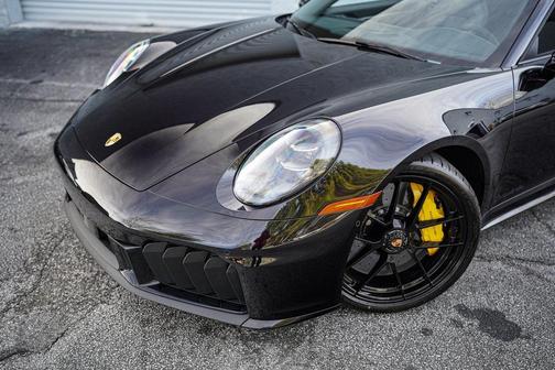 2026 Porsche 911 Targa 4 GTS