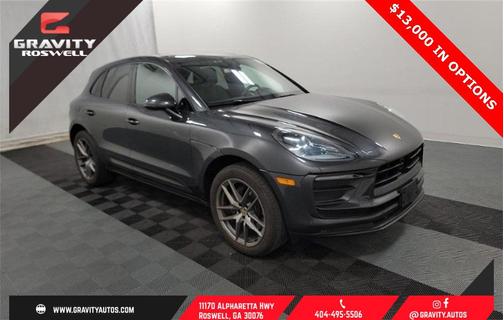 2023 Porsche Macan Base
