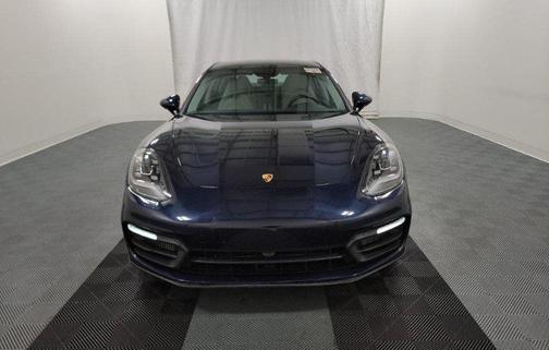 2022 Porsche Panamera 4S