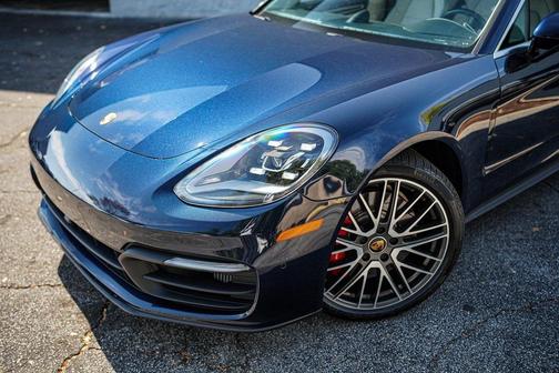 2022 Porsche Panamera 4S