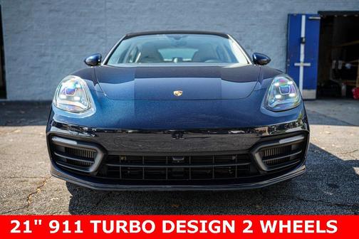 2022 Porsche Panamera 4S