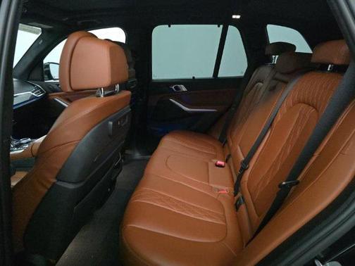 2022 BMW X5 PHEV xDrive45e