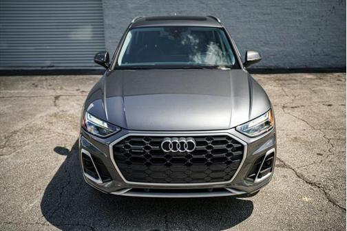 2022 Audi Q5 45 S line Premium Plus