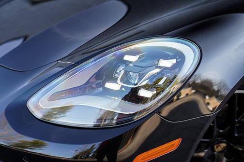 2023 Porsche Panamera Platinum Edition