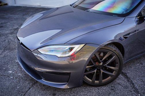 2021 Tesla Model S Plaid