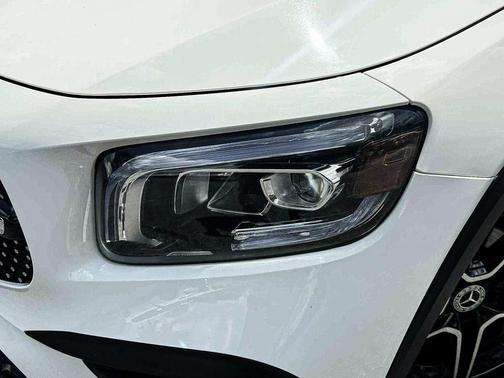 2023 Mercedes-Benz GLB 250 Base