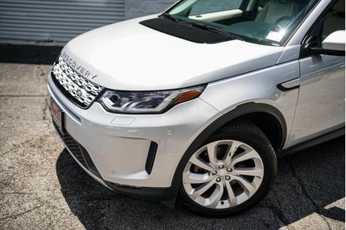 2022 Land Rover Discovery Sport SE