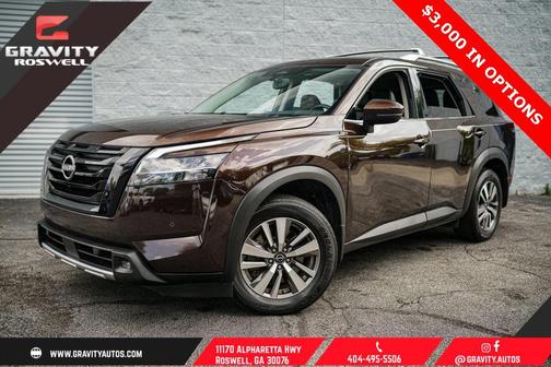 2022 Nissan Pathfinder SL 2WD