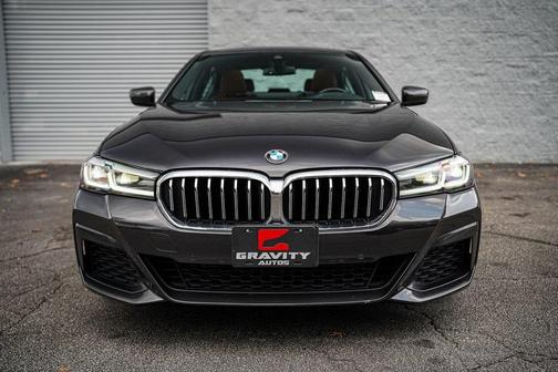 2022 BMW 530 i xDrive