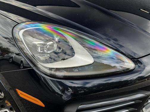 2022 Porsche Cayenne Cayenne