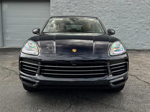 2022 Porsche Cayenne Cayenne