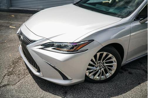 2020 Lexus ES 350 Ultra Luxury