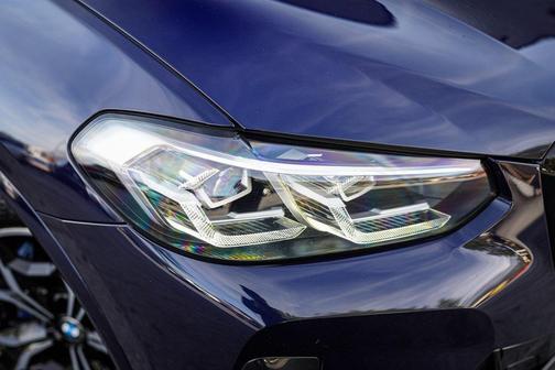 2022 BMW X4 xDrive30i