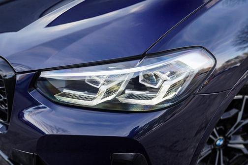 2022 BMW X4 xDrive30i