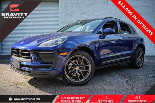 2023 Porsche Macan Base