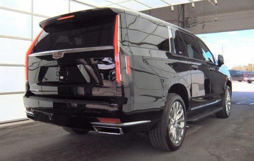 2022 Cadillac Escalade ESV Luxury
