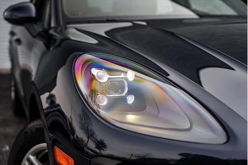 2021 Porsche Macan Base