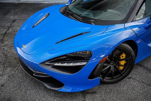 2020 McLaren 720S Performance