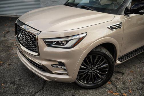 2022 INFINITI QX80 PREMIUM SELECT