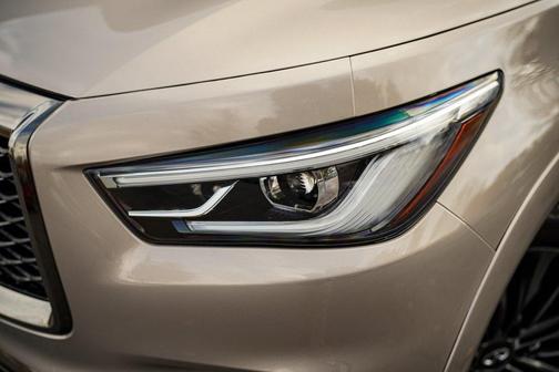 2022 INFINITI QX80 PREMIUM SELECT