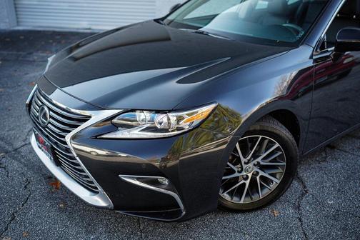 2017 Lexus ES 350 Base