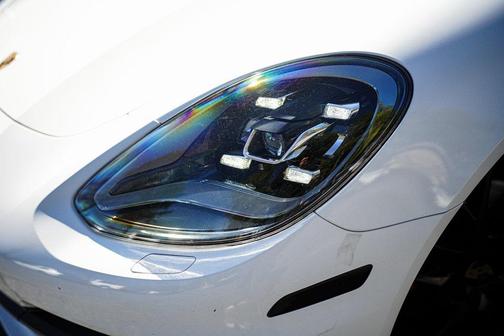 2018 Porsche Panamera 4