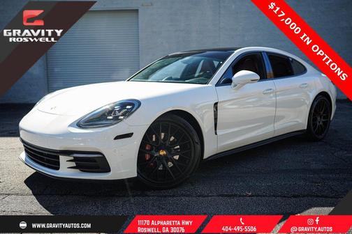 2018 Porsche Panamera 4