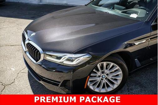 2022 BMW 530 i