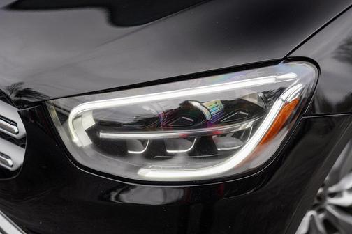 2021 Mercedes-Benz GLC 300 4MATIC