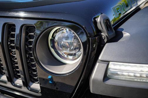 Black Clearcoat 2023 Jeep Wrangler 4xe Rubicon