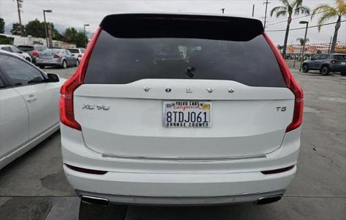 2021 Volvo XC90 T5 Momentum