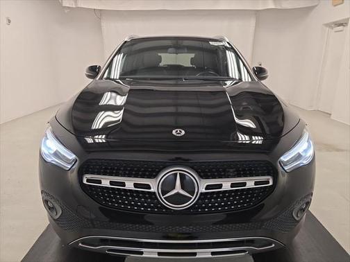 2021 Mercedes-Benz GLA 250 Base 4MATIC