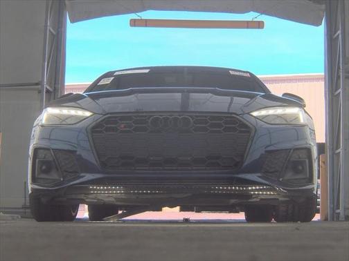 2022 Audi S5 Premium Plus TFSI quattro Tiptronic
