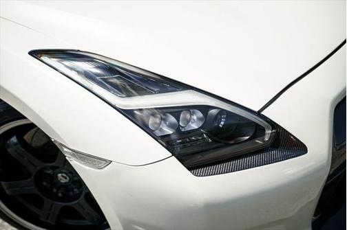2015 Nissan GT-R Black Edition