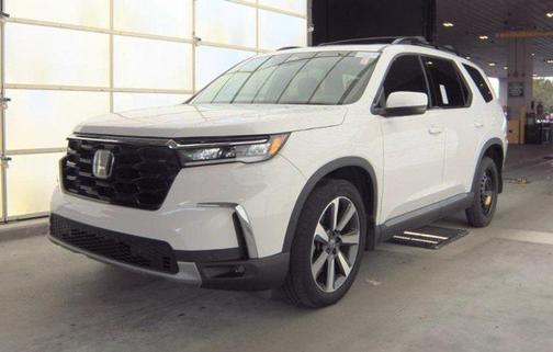 2024 Honda Pilot Touring 8-Passenger
