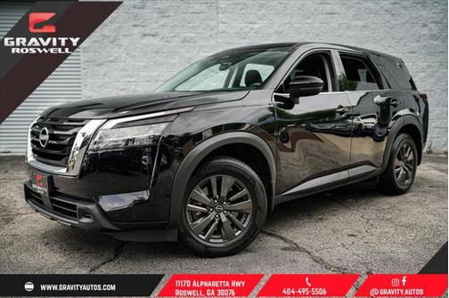 2022 Nissan Pathfinder S 2WD